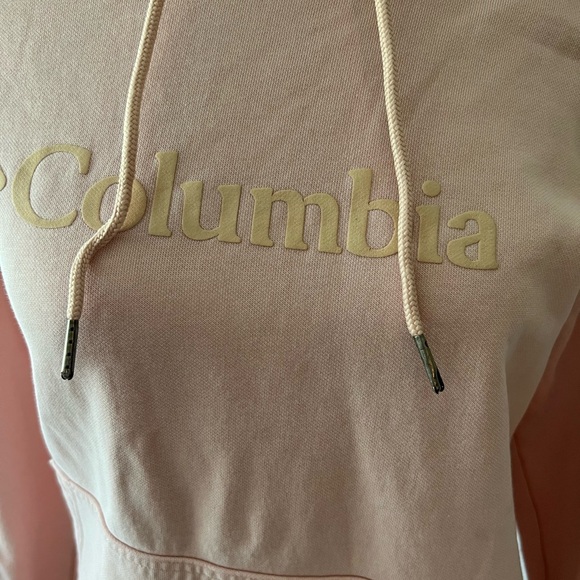Columbia Women's Pink Hoodie, size medium, EUC, outdoor, sportswear, casual - Picture 2 of 7